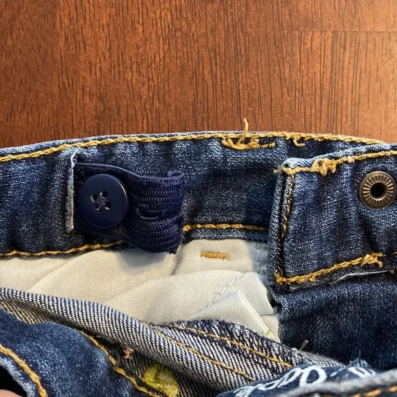 NWOT Cat & Jack flowered shorts - Picture 4 of 6